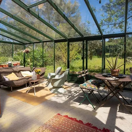 Bastide Provencale Avec Piscine Casa de Férias